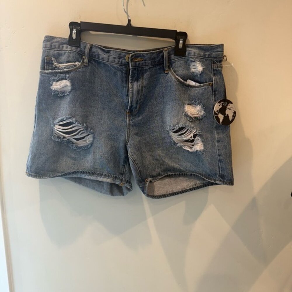 NWT Articles of Society Denim Shorts Sz 32 - Picture 2 of 3